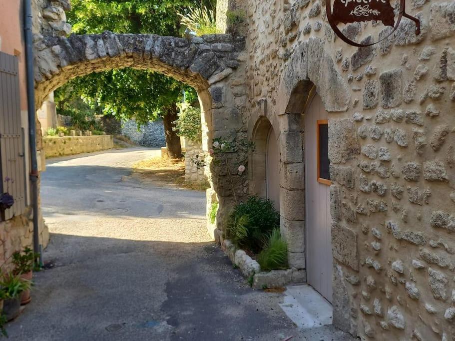 Saint-Restitut Le Clos Du Rempart - 2 A 4 Pers. מראה חיצוני תמונה