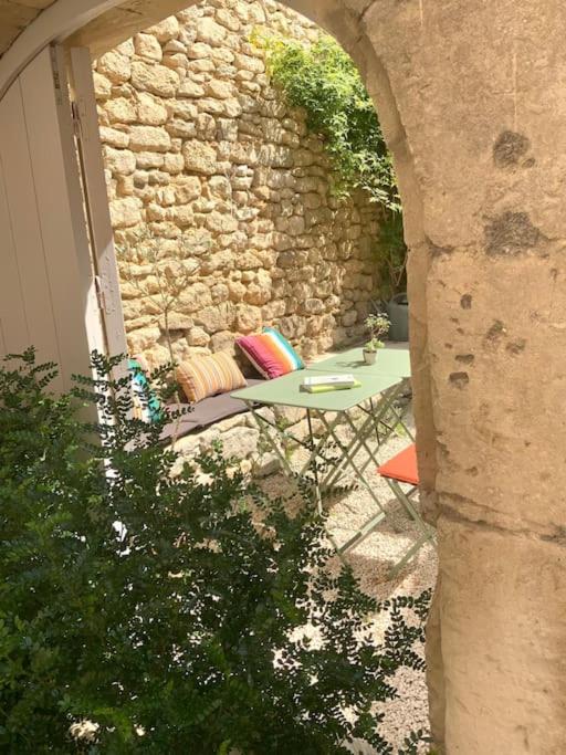 Saint-Restitut Le Clos Du Rempart - 2 A 4 Pers. מראה חיצוני תמונה